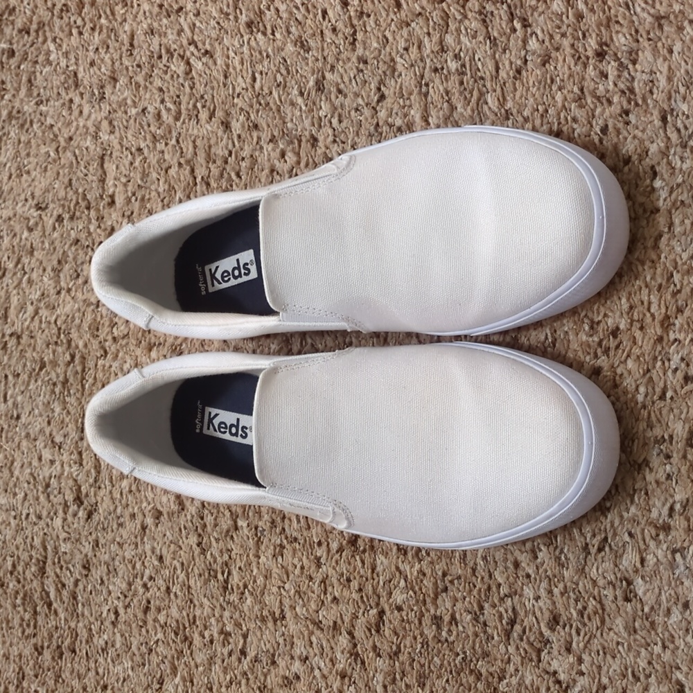 Keds Pursuit Slip ons